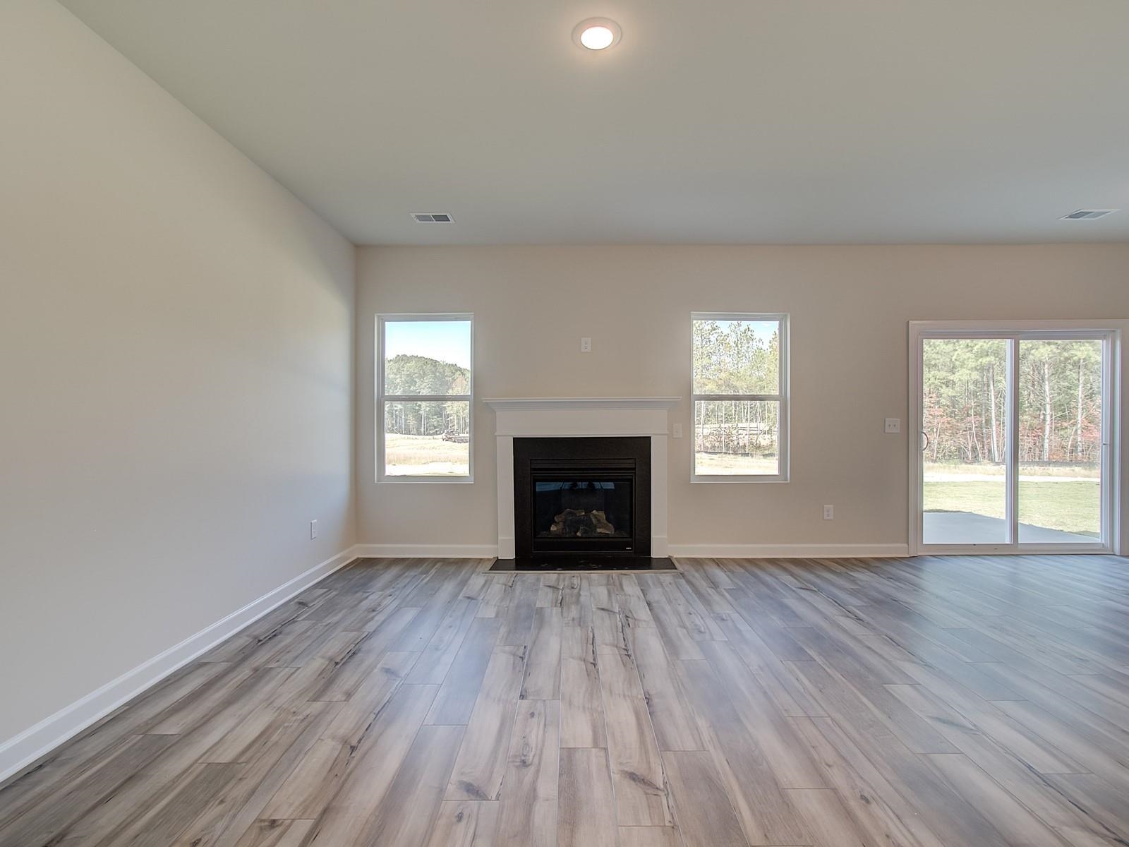 128 Layken Drive Fountain Inn, SC 29644 - Photo 15 of 36 Gallery Image 15