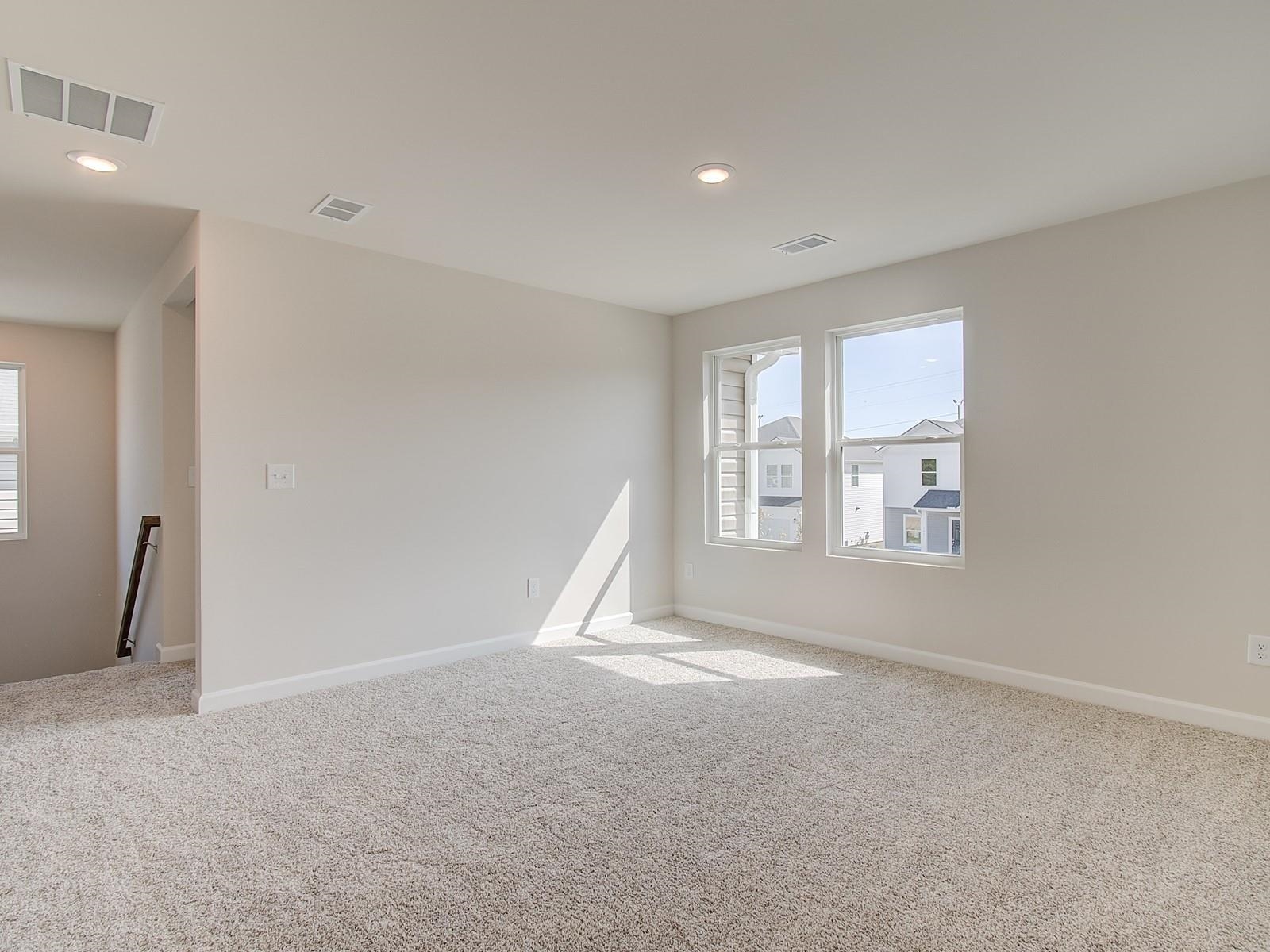 128 Layken Drive Fountain Inn, SC 29644 - Photo 21 of 36 Gallery Image 21