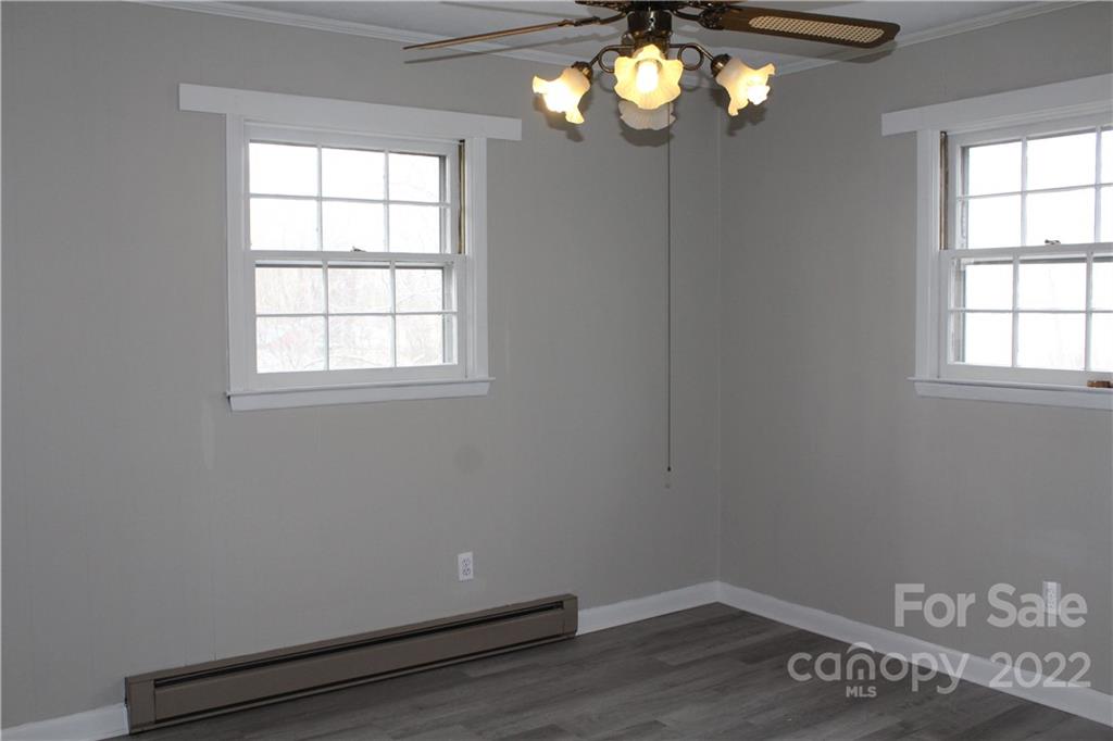 2292 Crestview Street Morganton, NC 28655 - Photo 17 of 26 Gallery Image 17