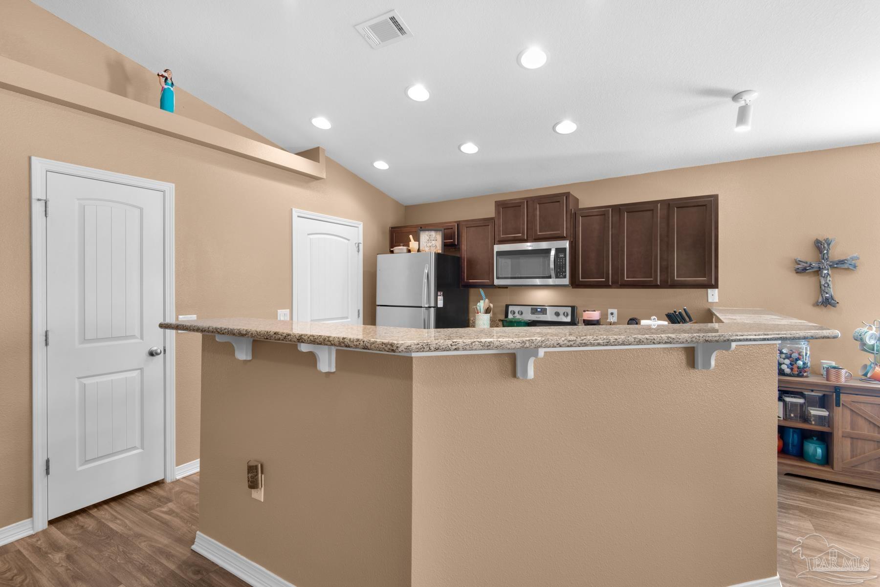 5829 Fairlands Road Milton, FL 32583 - Photo 12 of 40 Gallery Image 12
