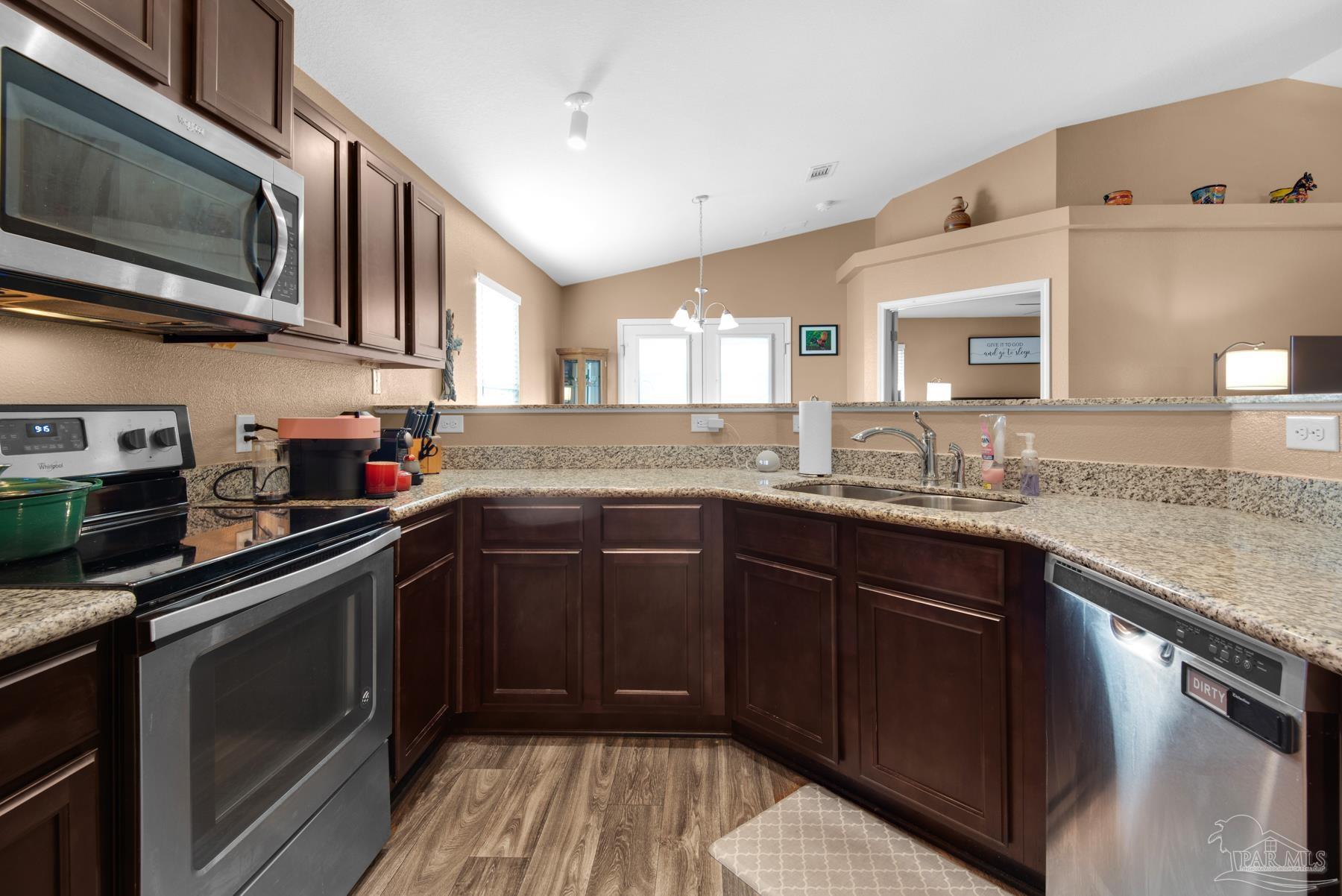 5829 Fairlands Road Milton, FL 32583 - Photo 14 of 40 Gallery Image 14