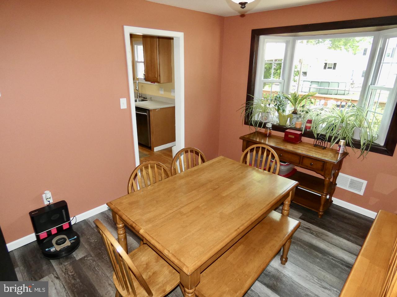 23 Upland Court Newark, DE 19713 - Photo 13 of 84 Dining Room