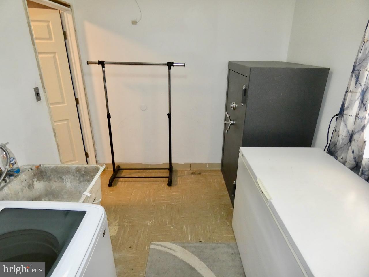 23 Upland Court Newark, DE 19713 - Photo 61 of 84 Laundry Room