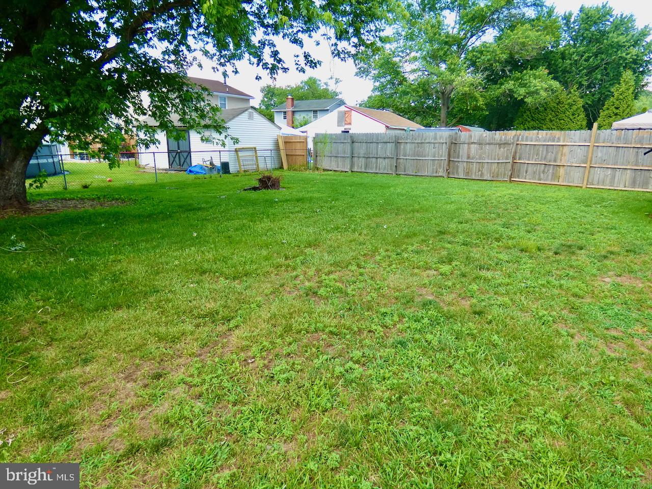23 Upland Court Newark, DE 19713 - Photo 78 of 84 a view of a yard in front of a house