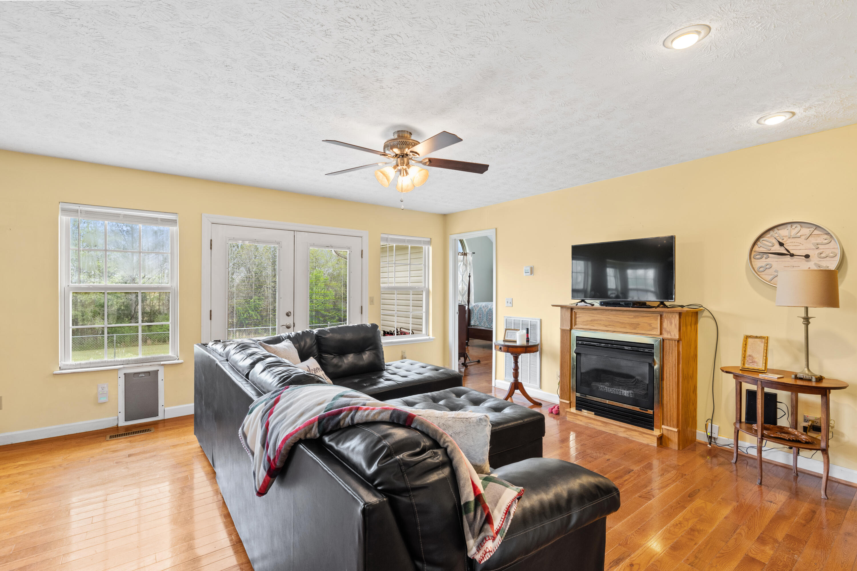 2935 Francis Spring Road Whitwell, TN 37397 - Photo 5 of 33 08-2935 W Francis Spring Rd-7