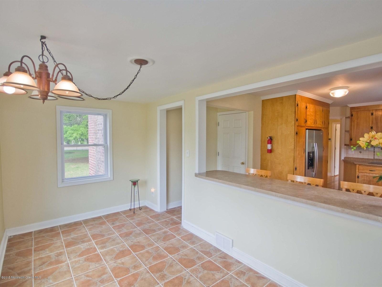39 Hope Road Tinton Falls, NJ 07724 - Photo 8 of 30 010_KITCHEN