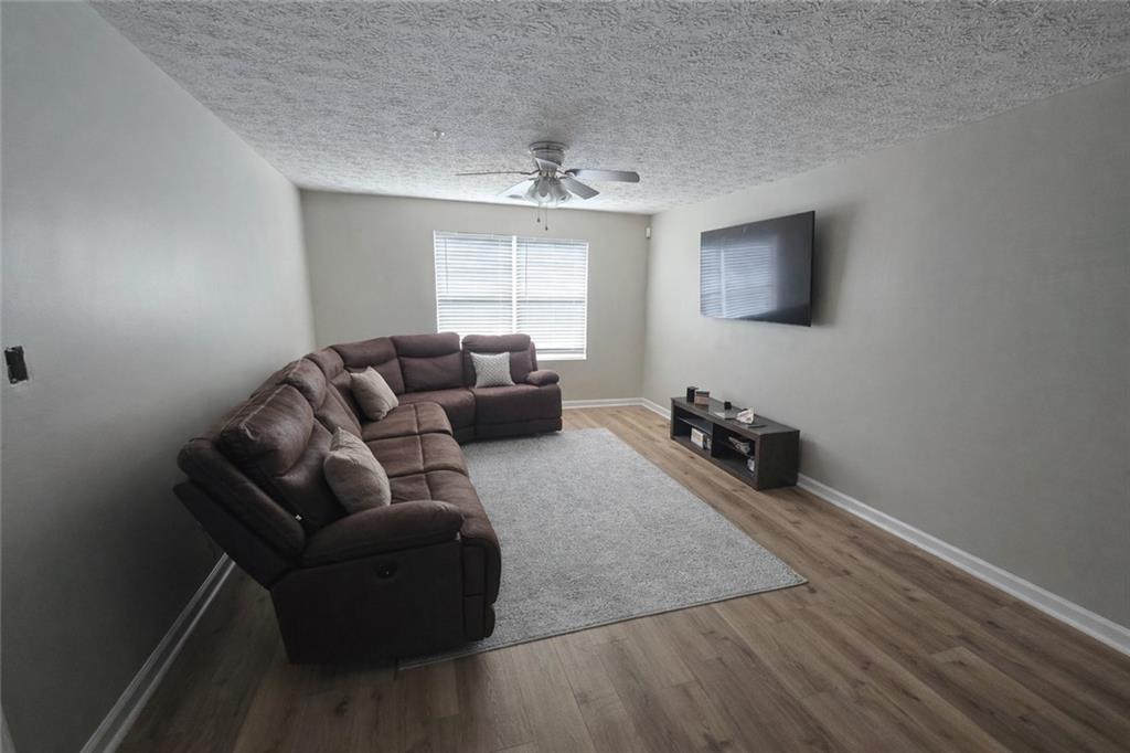 6101 Par 4 Way, Unit 6101 Lithonia, GA 30038 - Photo 4 of 20