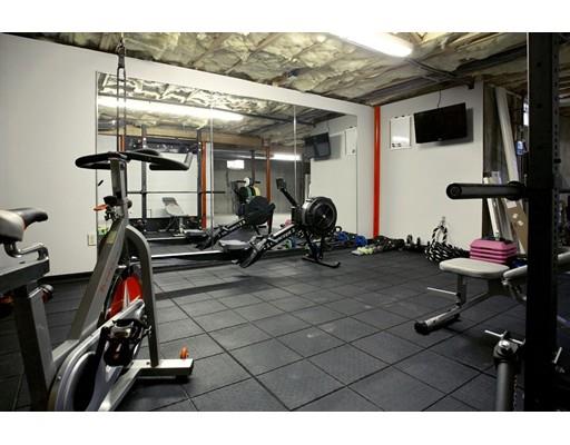 67 White Pond Road Hudson, MA 01749 - Photo 11 of 30 Gallery Image 11