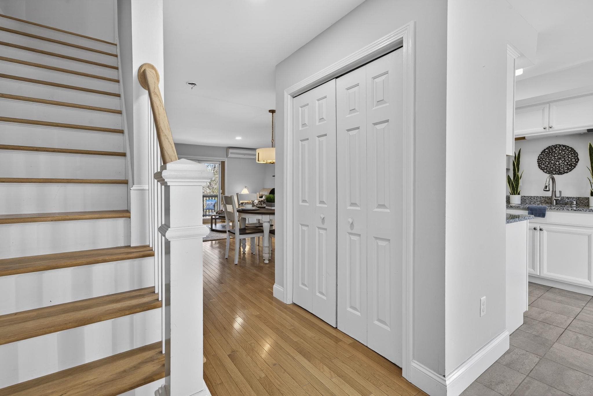 5 Walnut Circle Merrimack, NH 03054 - Photo 12 of 49