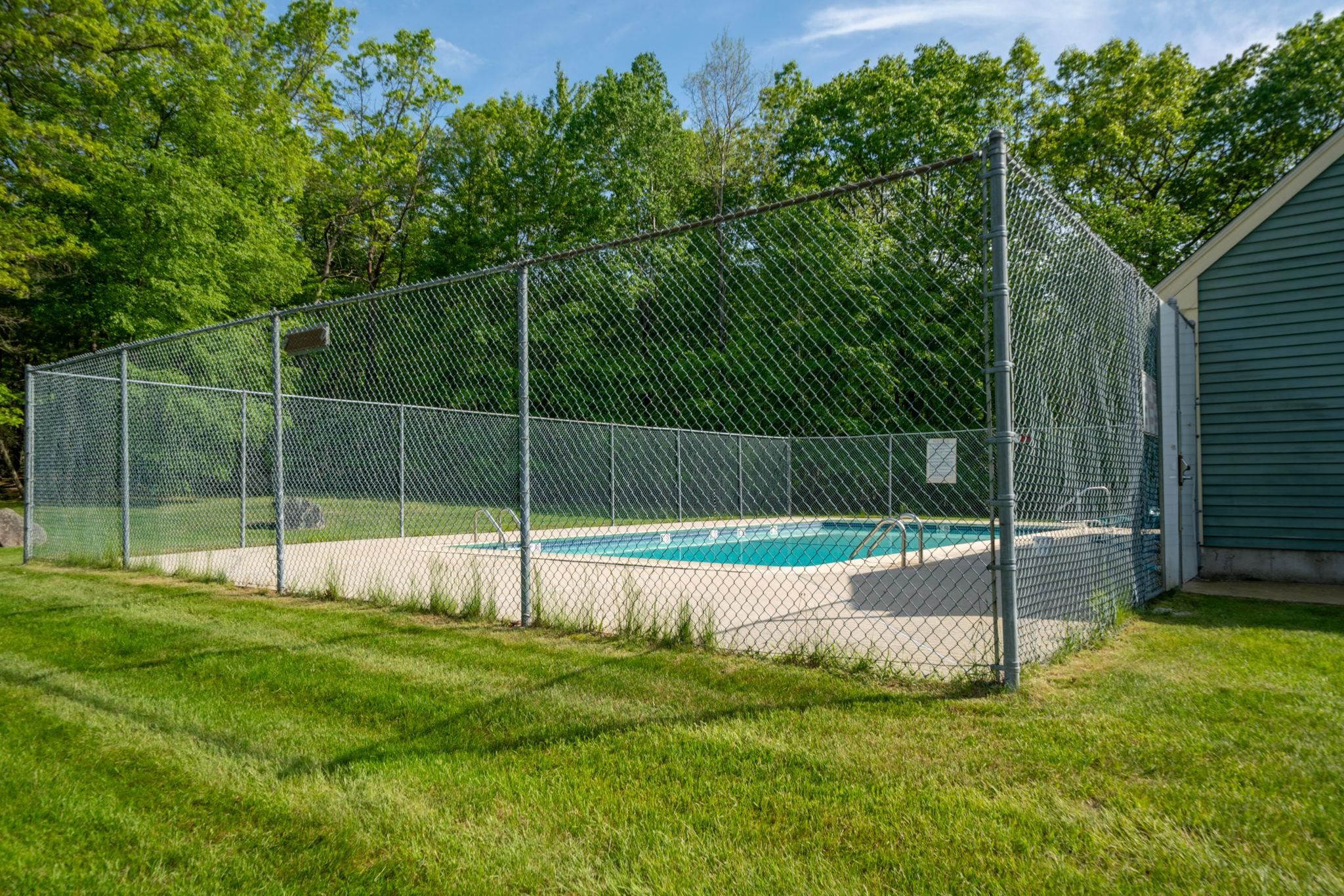 5 Walnut Circle Merrimack, NH 03054 - Photo 35 of 49