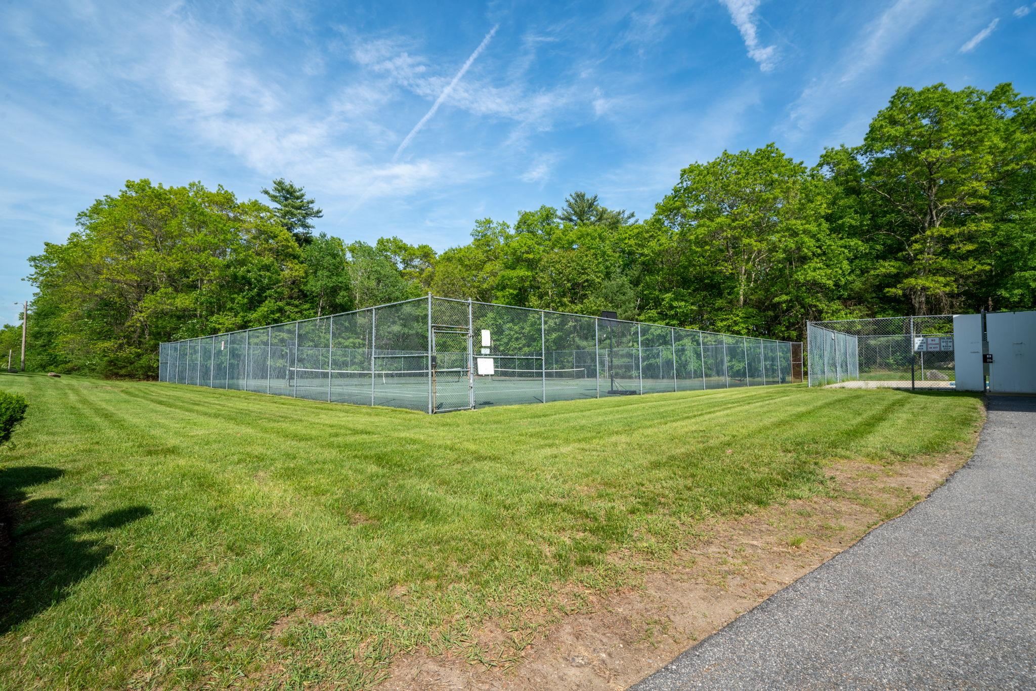 5 Walnut Circle Merrimack, NH 03054 - Photo 39 of 49