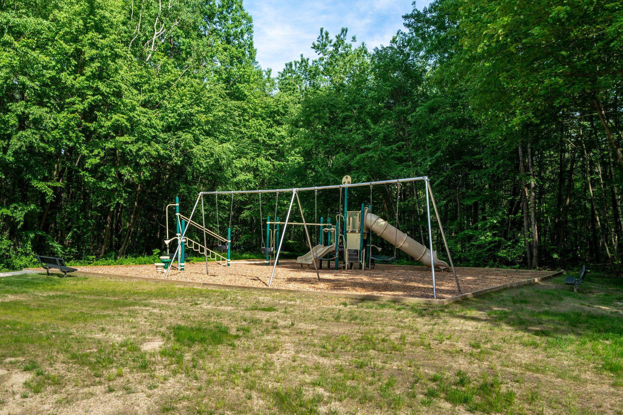 5 Walnut Circle Merrimack, NH 03054 - Photo 41 of 49