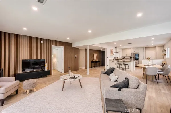 $1,150,000 | 16643 Tuba Street, North Hills, CA 91343