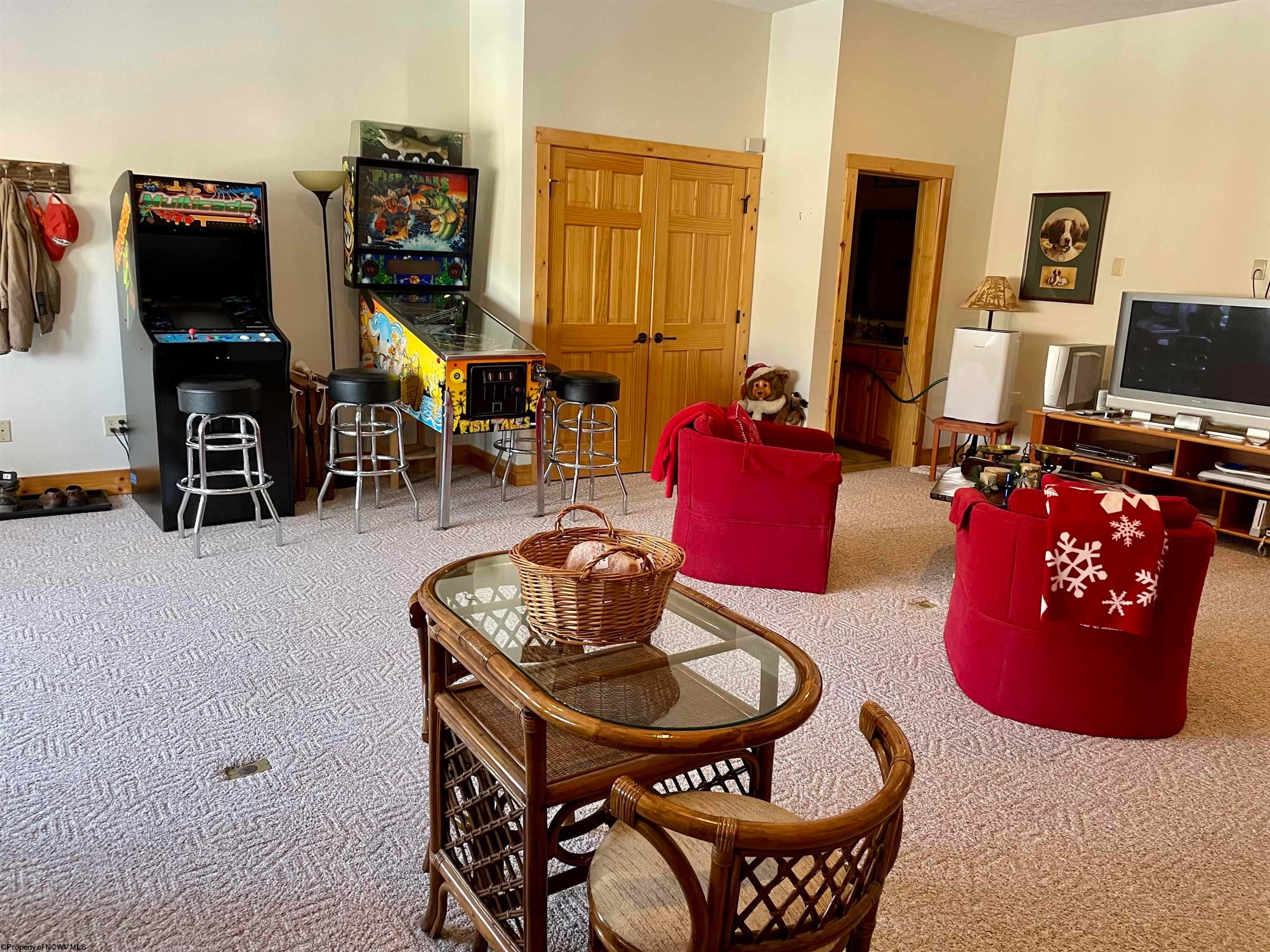 394 Slopeside Road Davis, WV 26260 - Photo 40 of 49 Gallery Image 40