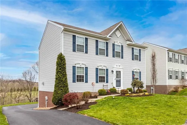 $434,900 | 327 Everest Circle, Houston, PA 15342