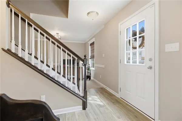$434,900 | 327 Everest Circle, Houston, PA 15342