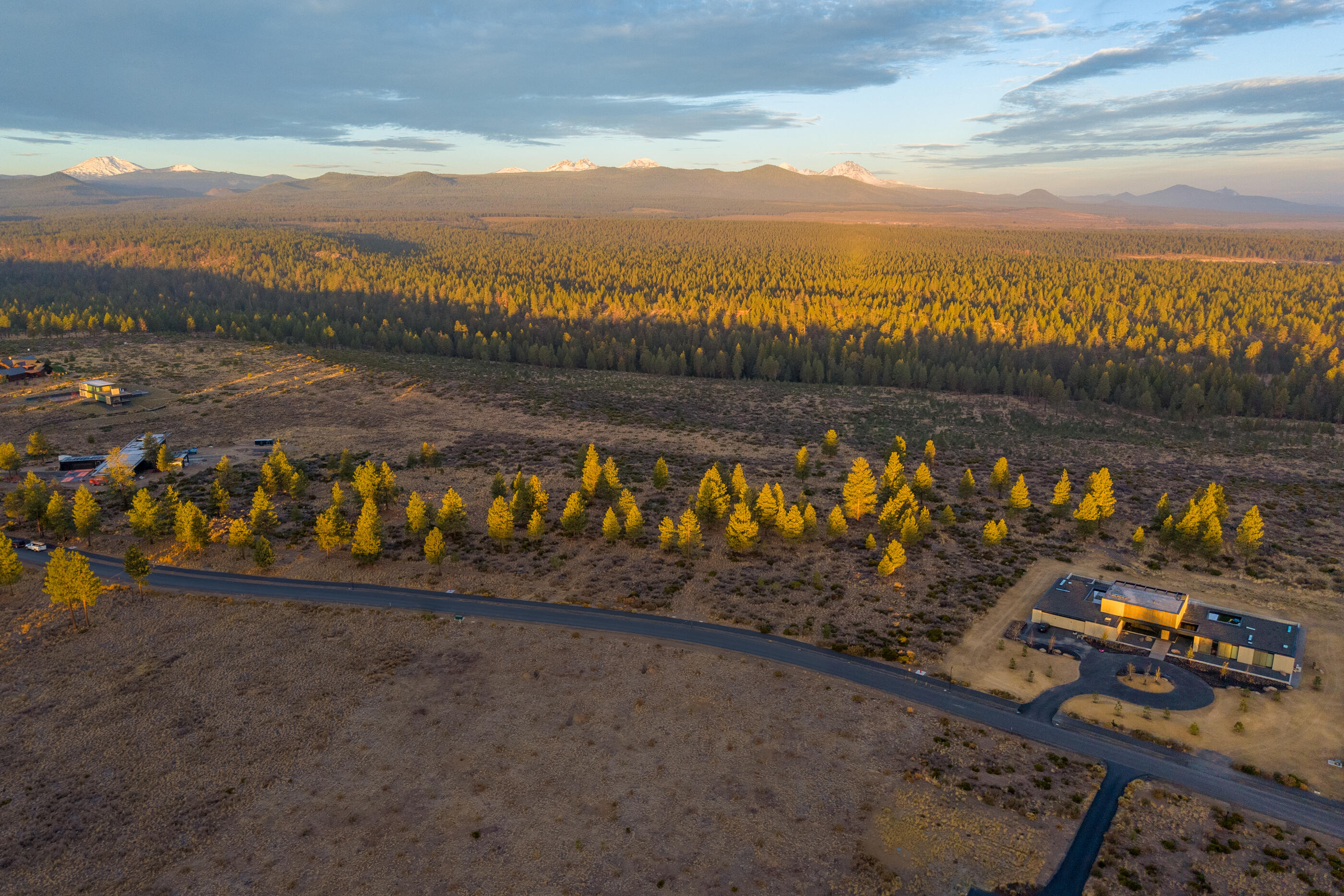 62495 Huntsman Loop Bend, OR 97703 - Photo 18 of 32 18