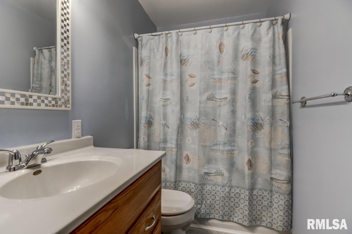 8 Rainbow Road Springfield, IL 62712 - Photo 22 of 32