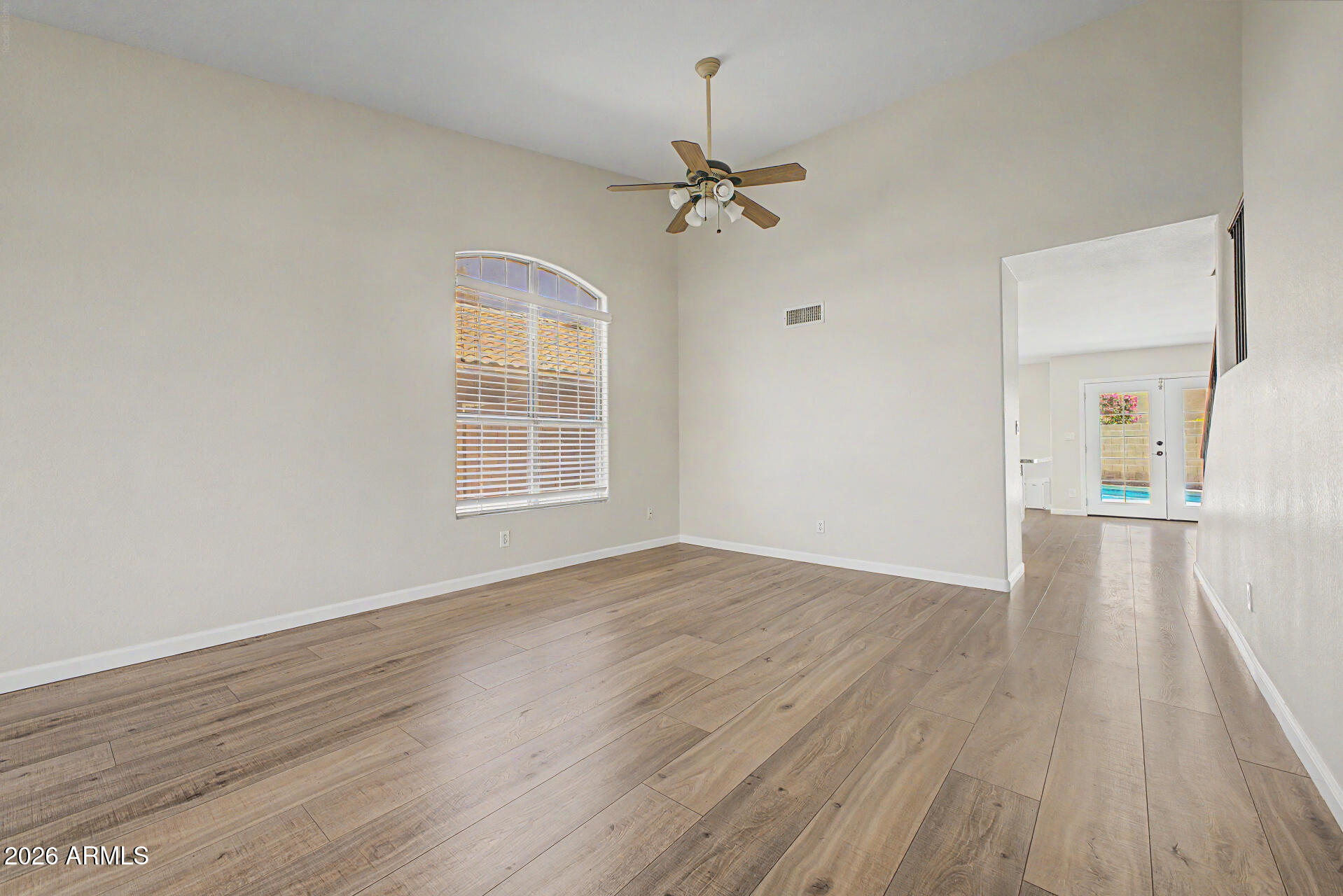 1435 East Silver Creek Road Gilbert, AZ 85296 - Photo 4 of 34 04 - Silver Creek
