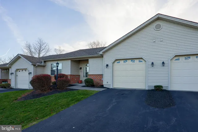 $275,000 | 130 Leonard Lane, Harrisburg, PA 17111