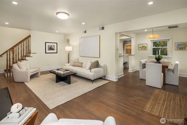 $1,550,000 | 6237 26th Avenue Northeast, Seattle, WA 98115