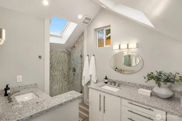 $1,550,000 | 6237 26th Avenue Northeast, Seattle, WA 98115