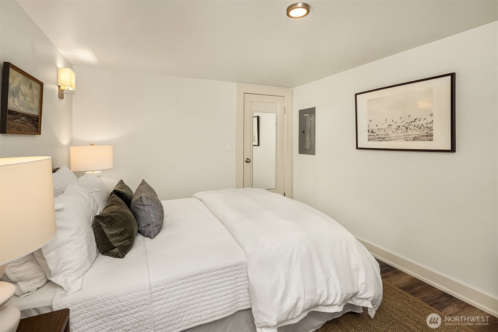 6237 26th Avenue Northeast Seattle, WA 98115 - Photo 31 of 40