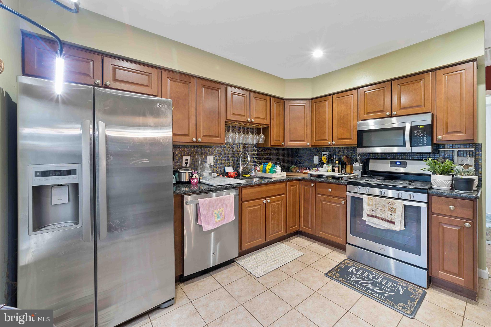 41 Spruce Road Hightstown, NJ 08520 - Photo 15 of 24