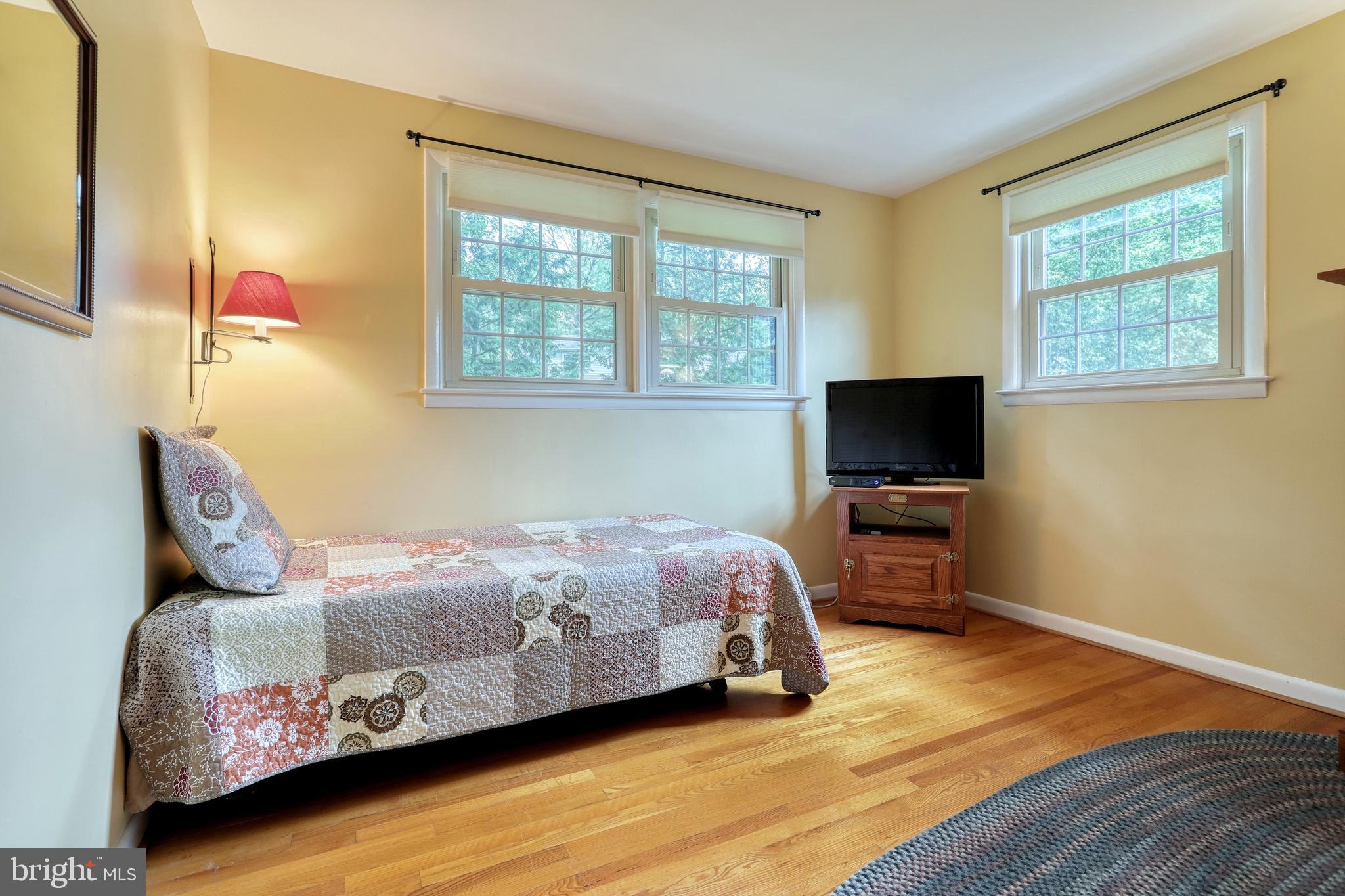 685 Cortleigh Drive York, PA 17402 - Photo 20 of 40 Gallery Image 20