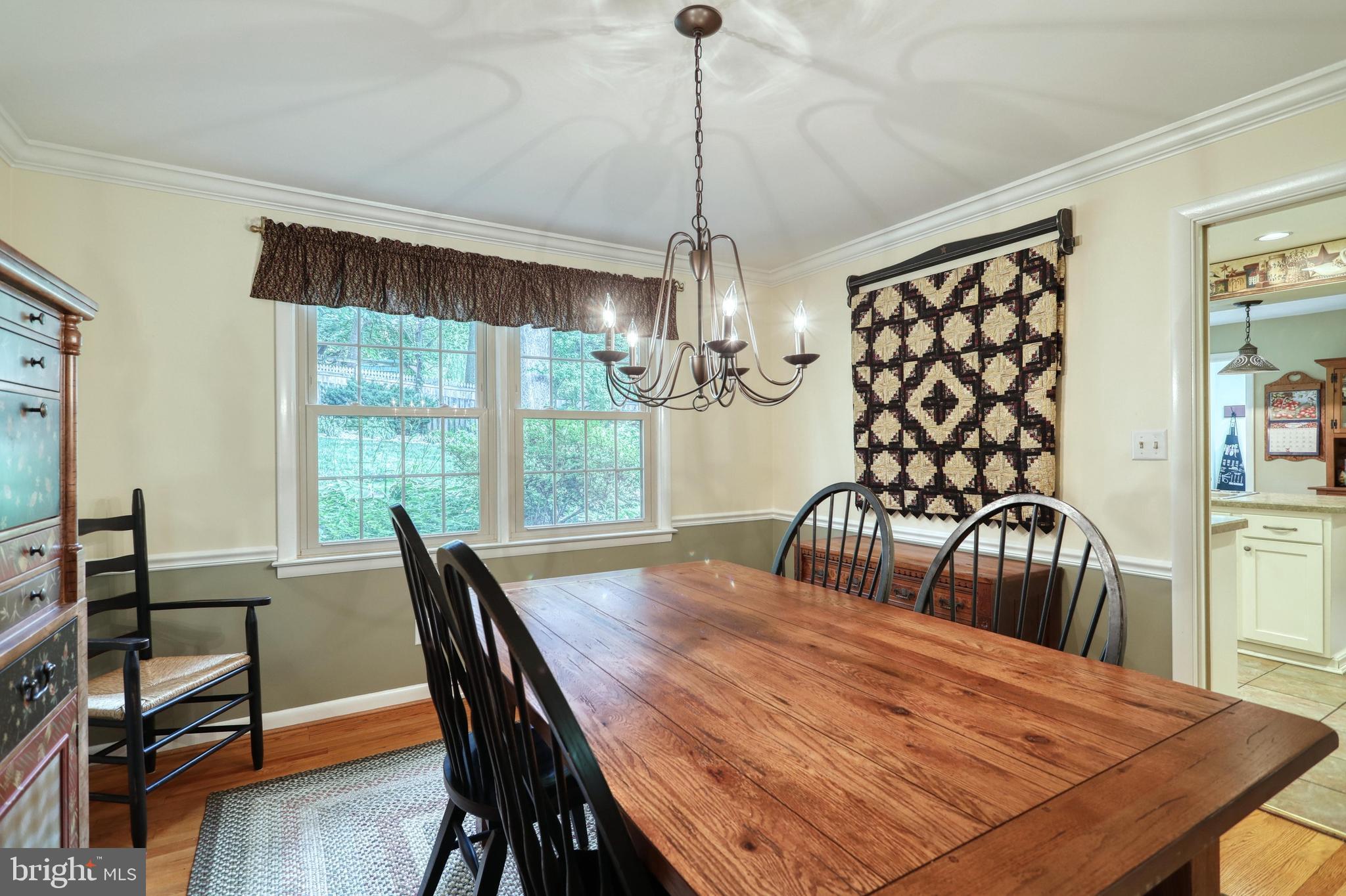 685 Cortleigh Drive York, PA 17402 - Photo 8 of 40 Gallery Image 8