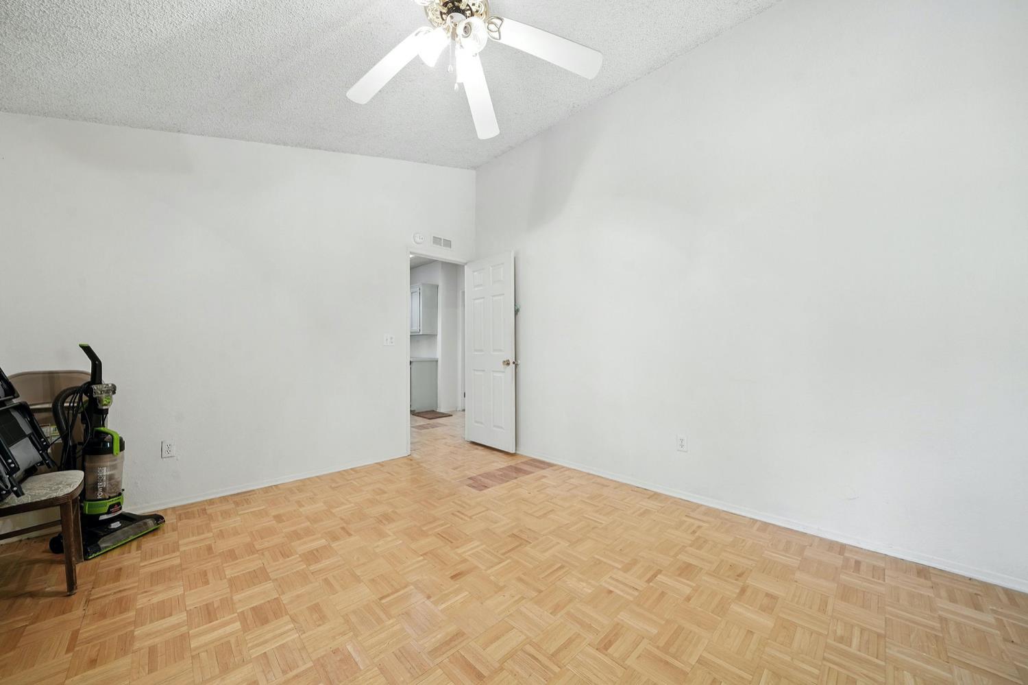 16000 Sutter Creek Road Sutter Creek, CA 95685 - Photo 30 of 80 a view of an empty room