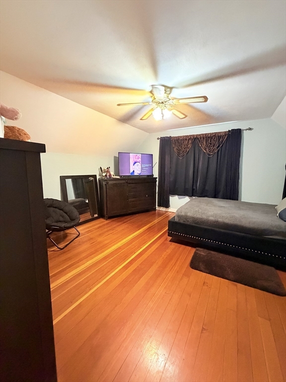 22 Felicia Street Springfield, MA 01104 - Photo 28 of 33