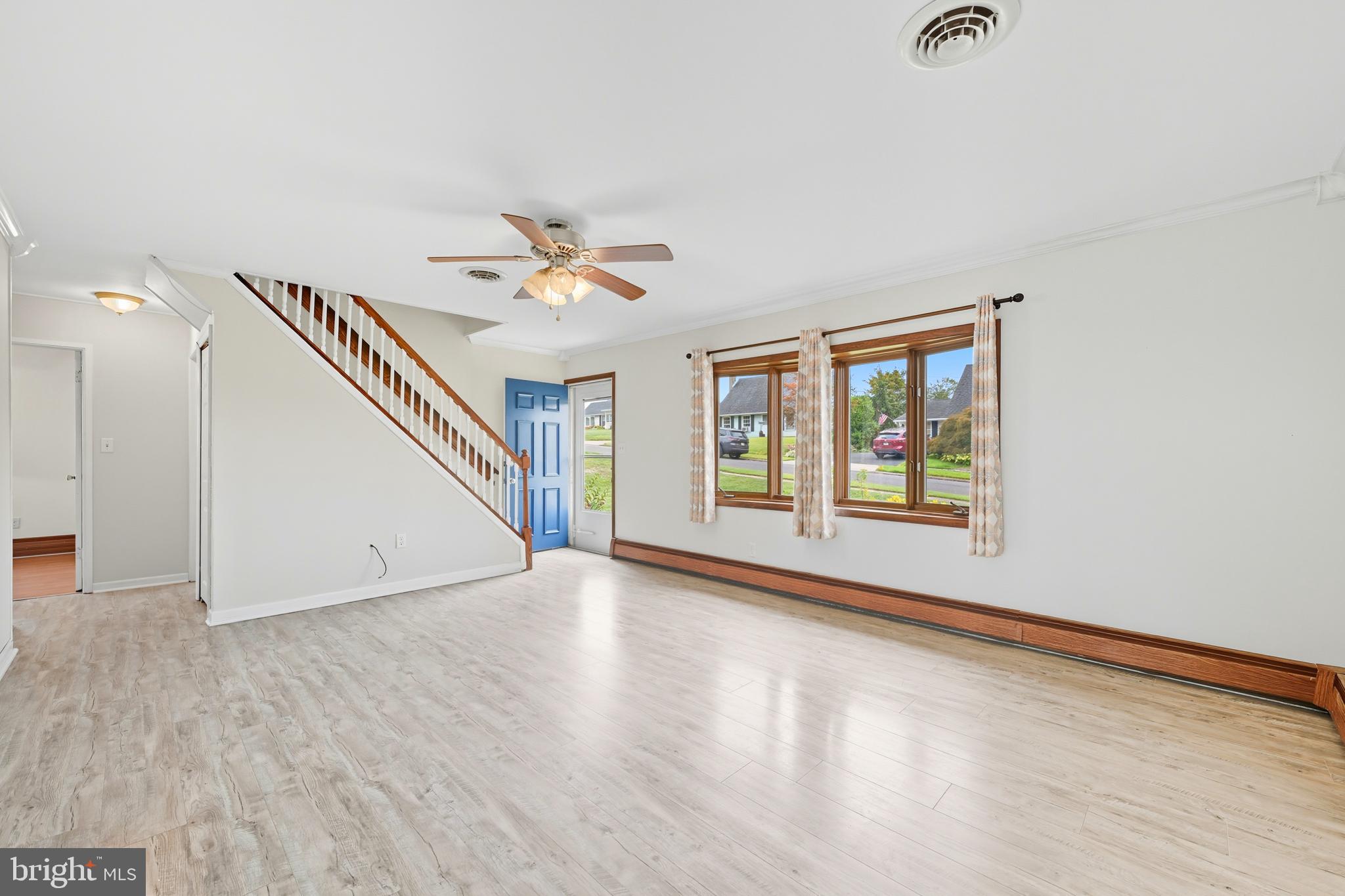 34 Haven Road Levittown, PA 19056 - Photo 3 of 25 Gallery Image 3