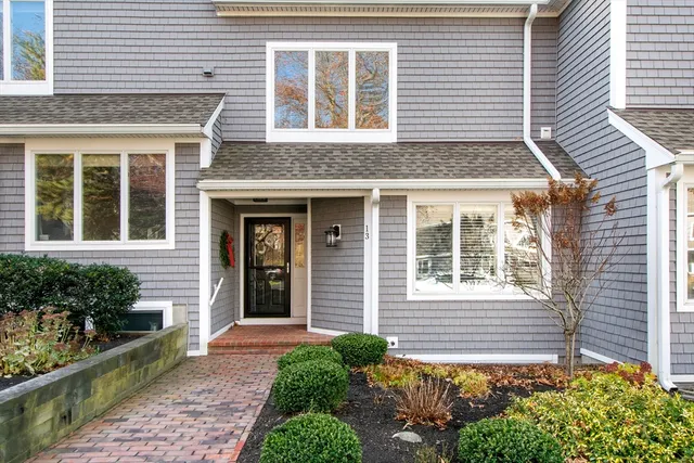 $999,000 | 40 Driftway, Unit 13, Scituate, MA 02066