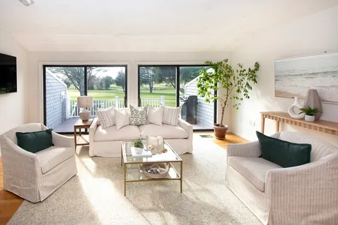 $1,059,000 | 40 Driftway, Unit 13, Scituate, MA 02066