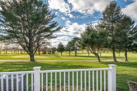 $1,059,000 | 40 Driftway, Unit 13, Scituate, MA 02066