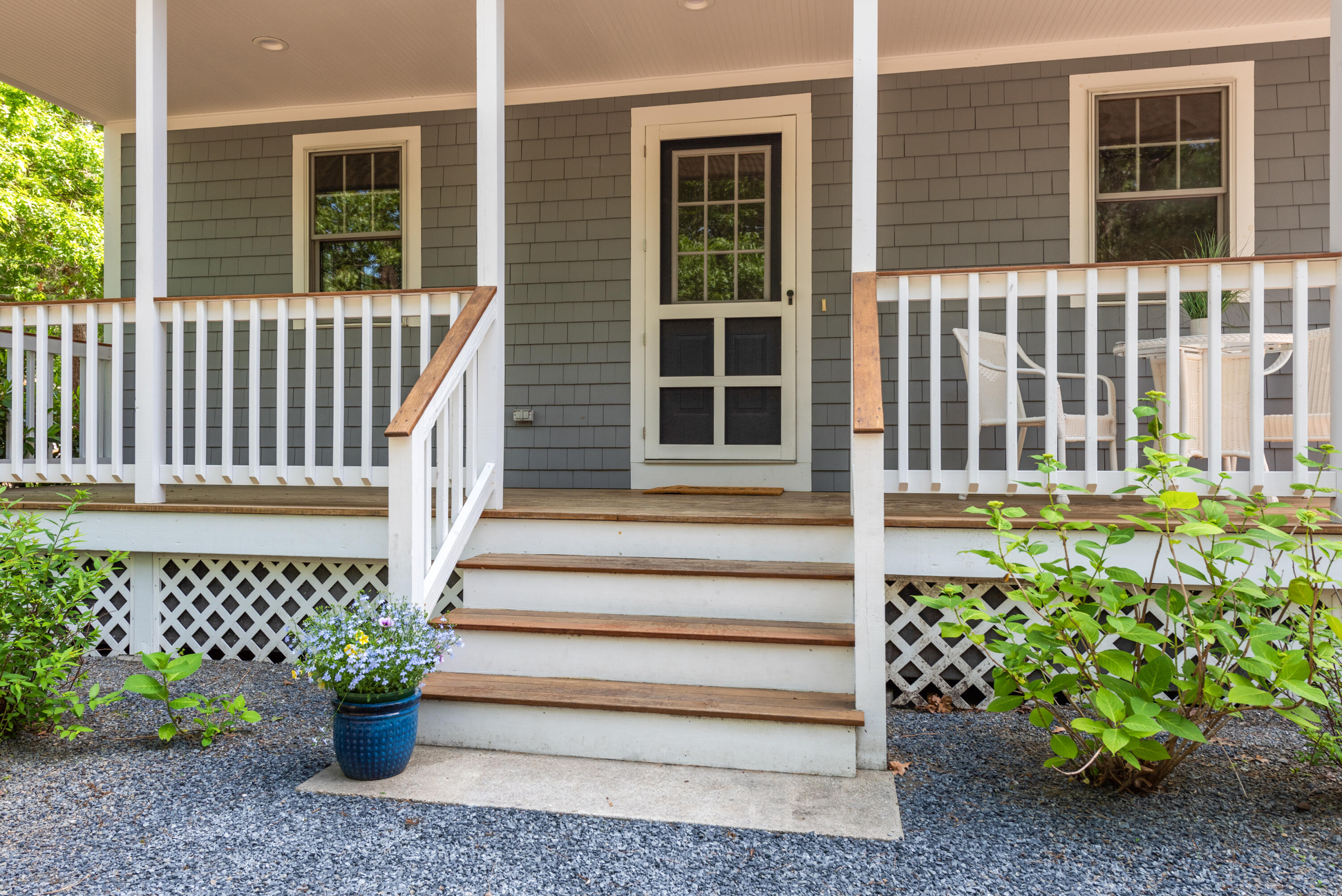 305 Monomoscoy Road Mashpee, MA 02649 - Photo 3 of 49 305Monomoscoy118