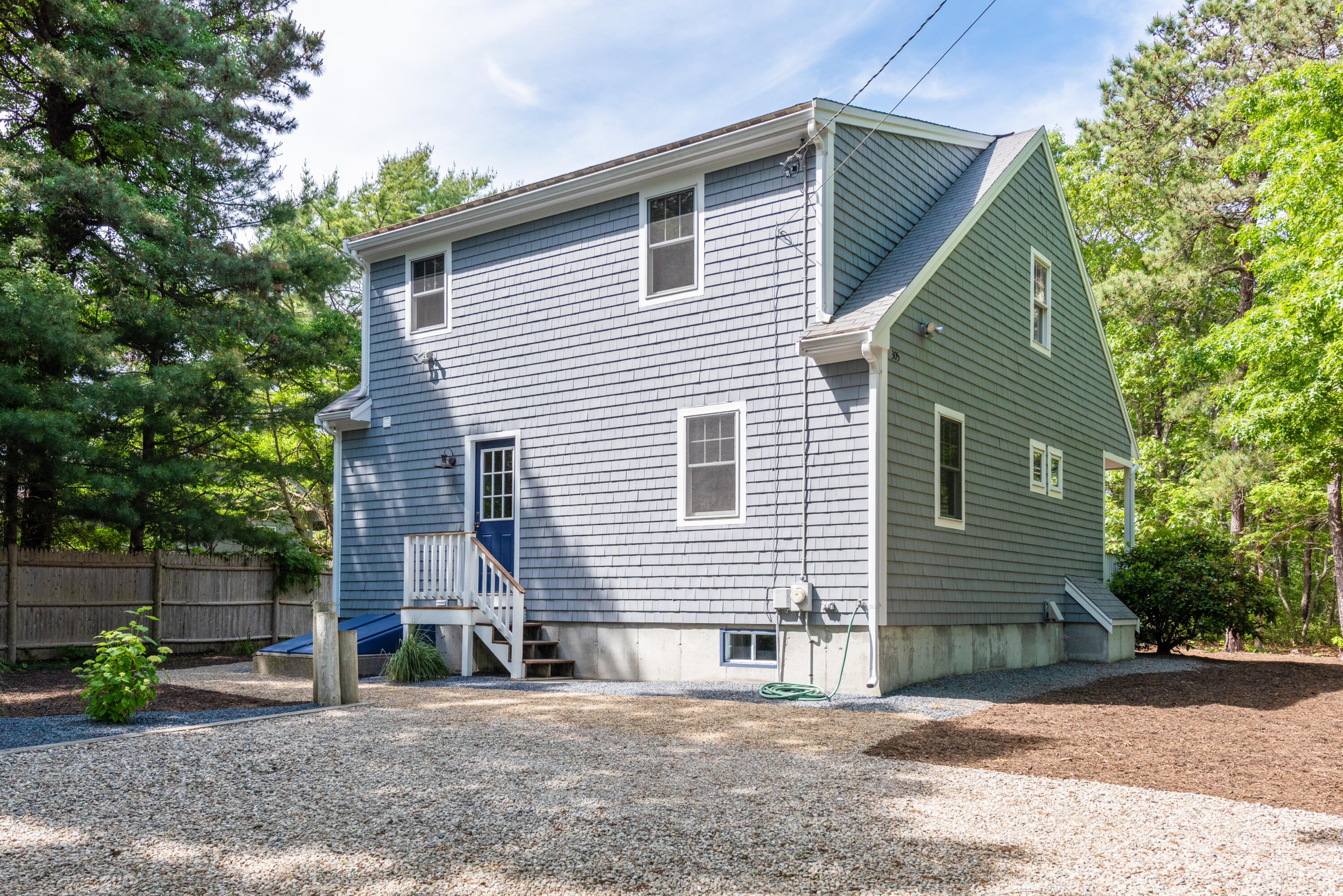 305 Monomoscoy Road Mashpee, MA 02649 - Photo 31 of 49 305Monomoscoy115