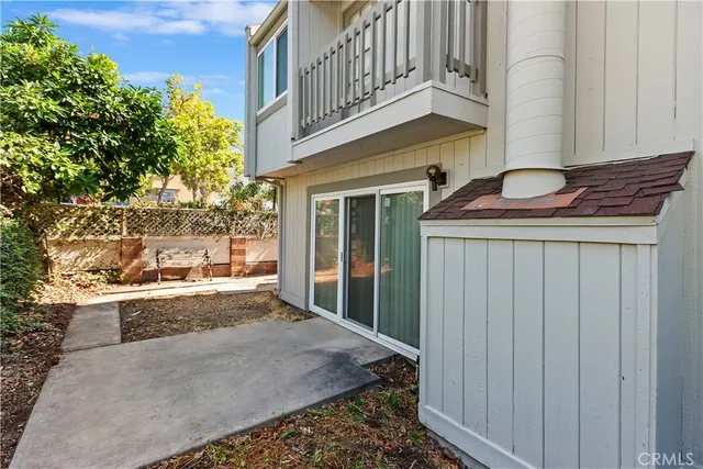 $1,150,000 | 103 Esperanza Avenue, Unit H, Sierra Madre, CA 91024