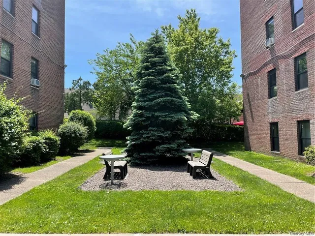 a bench sitting in the middle of a building