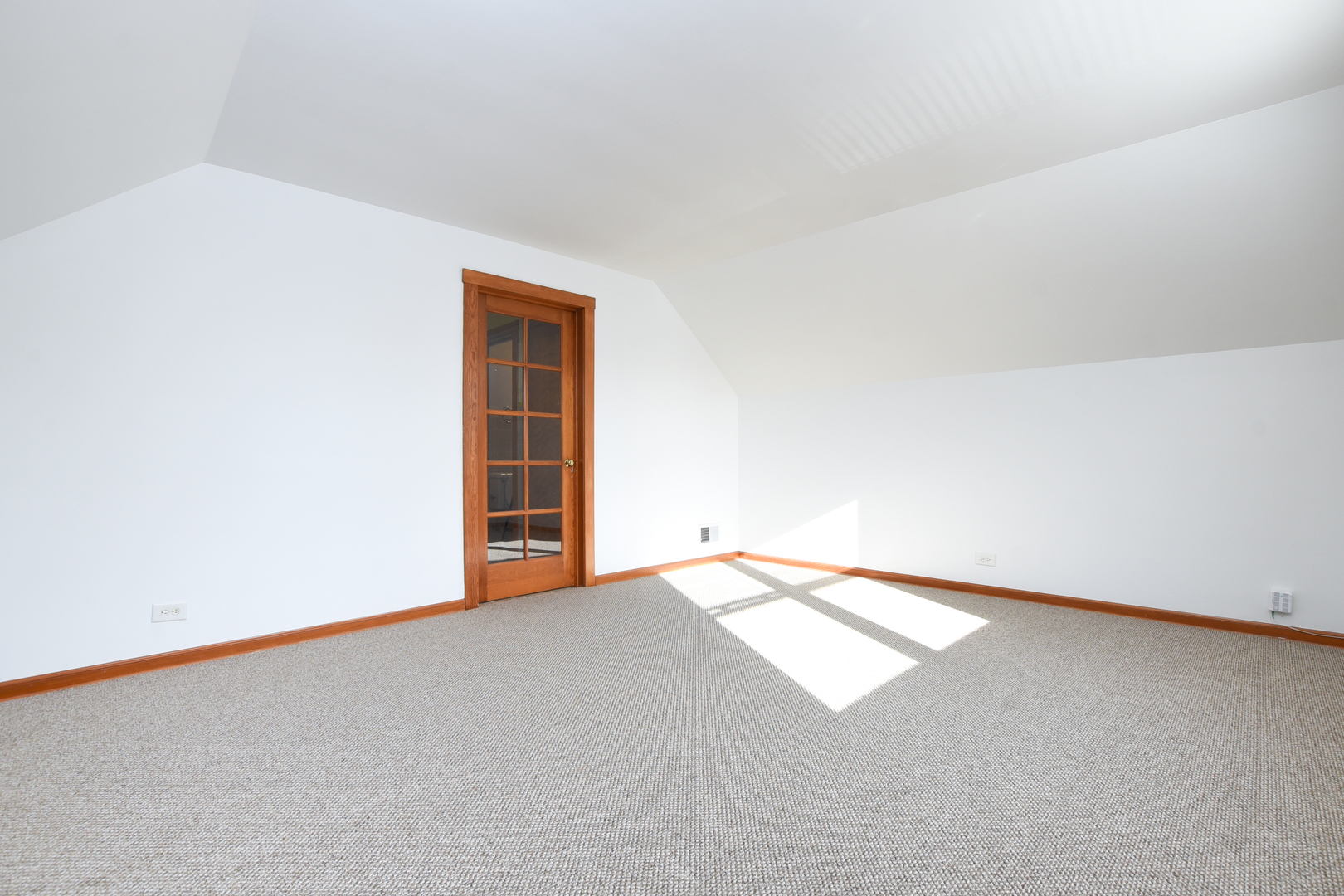 5626 West Patterson Avenue, Unit 2 Chicago, IL 60634 - Photo 11 of 18