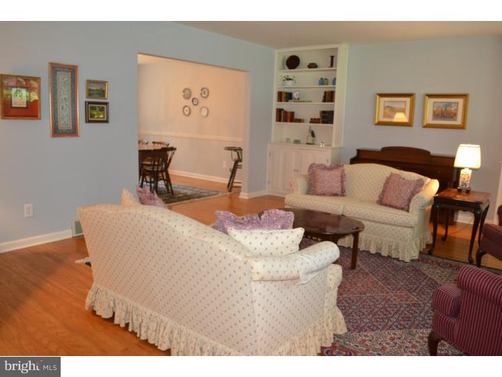 668 Harwick Road Wayne, PA 19087 - Photo 4 of 17 Living Room