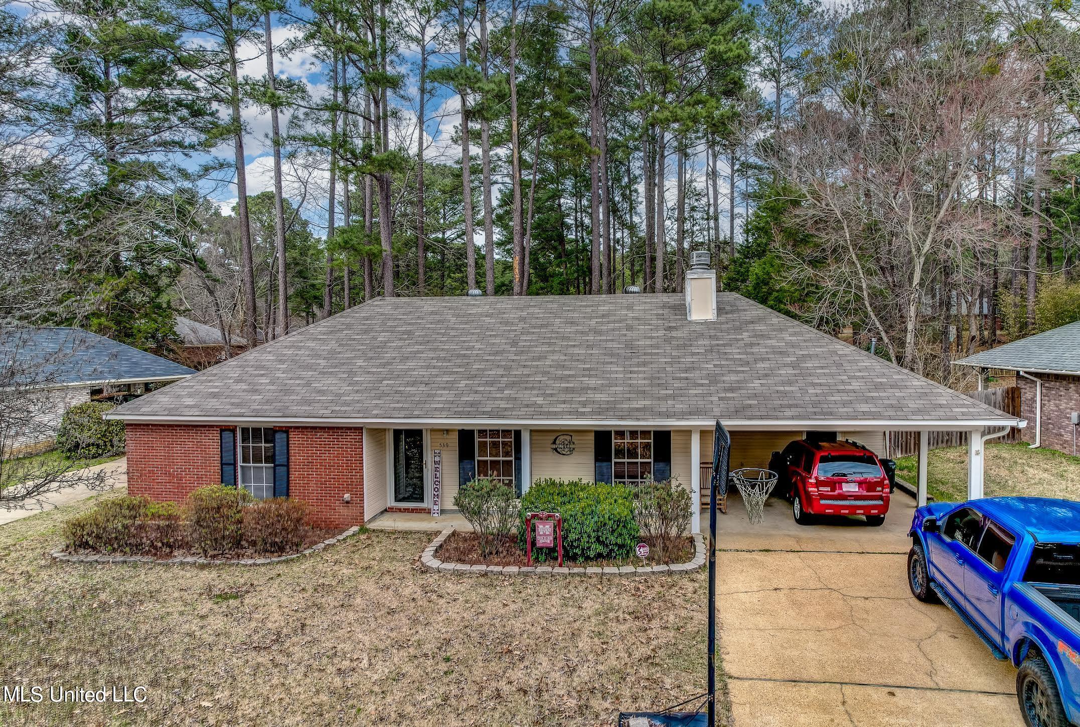 539 Trace View Road Madison, MS 39110 - Photo 2 of 28 1-2