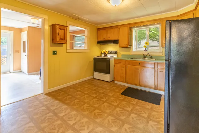 $185,000 | 268 Moosehead Trail Highway, Brooks, ME 04921