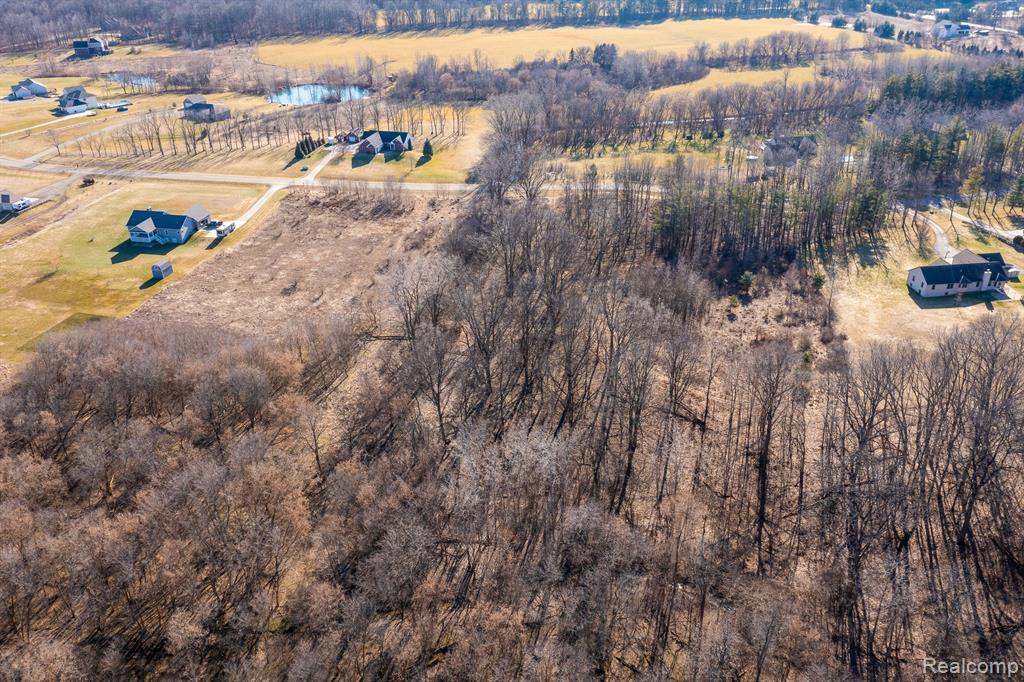 5116 Hidden Ridge Road Metamora, MI 48455 - Photo 10 of 21