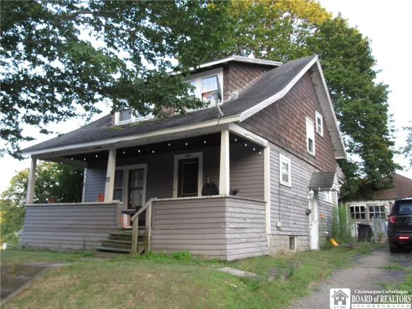 $79,900 | 57 Mapleshade Avenue, Ellicott, NY 14733