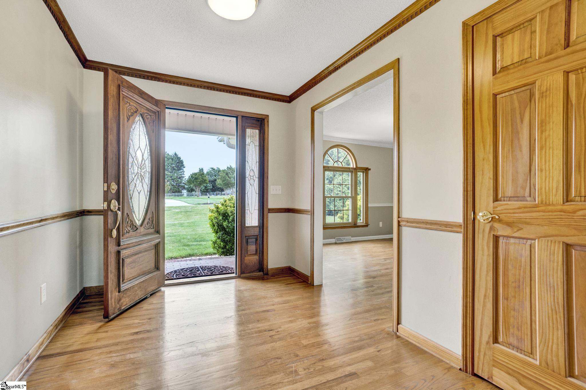 506 Silver Ridge Drive Greer, SC 29651 - Photo 5 of 41 Gallery Image 5