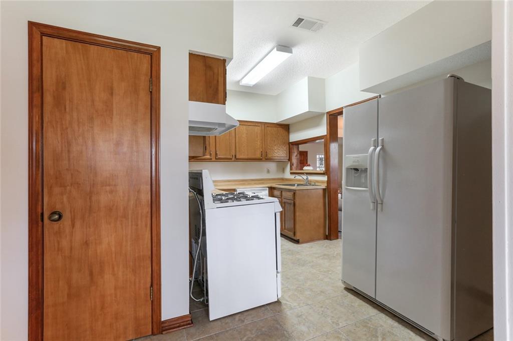 5016 Ehret Road Marrero, LA 70072 - Photo 9 of 23 Gallery Image 9