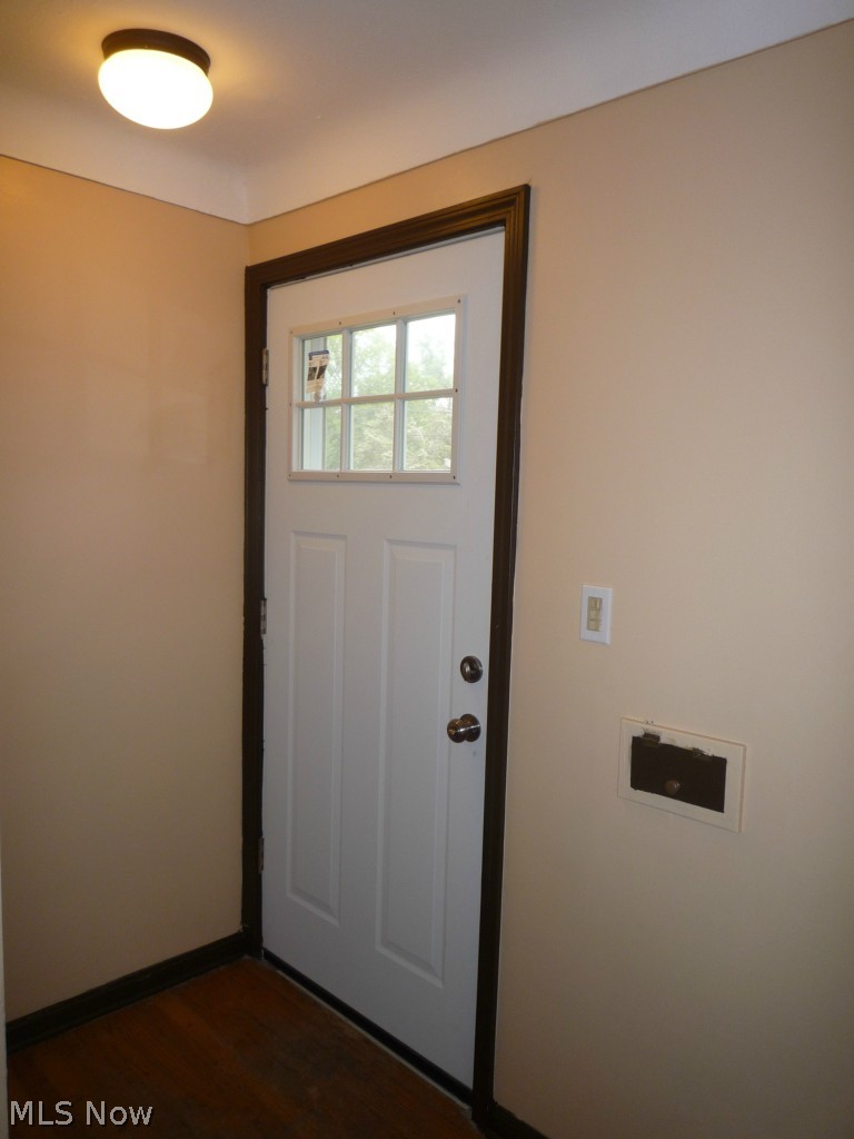 480 Harris Road Cleveland, OH 44143 - Photo 2 of 20 Gallery Image 2