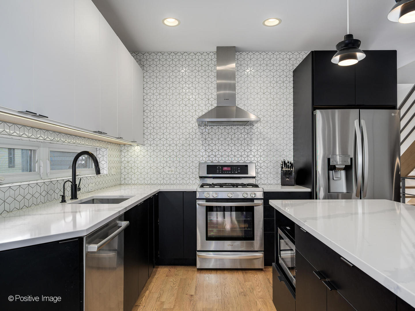 3129 West Belden Avenue Chicago, IL 60647 - Photo 9 of 24